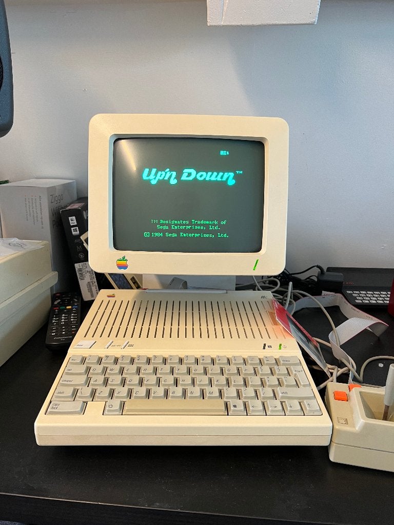 Vintage Apple IIe computer met monitor en accessoires, Ophalen of Verzenden, Apple