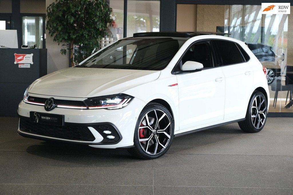 Volkswagen Polo 2.0 TSI GTI 207PK DSG Facelift Pano IQ Led C, 1272 kg, Gebruikt, 680 kg, 4 cilinders