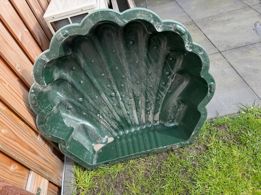 Schelp zandbak groen, Ophalen, Gebruikt