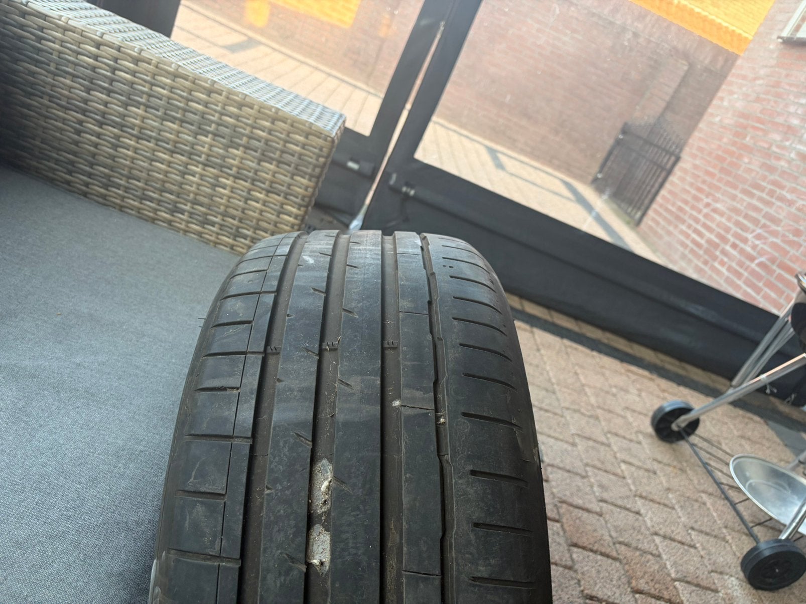 Foto 7 van Hankook ventus S1 evo3 EV-T2 255/45/19