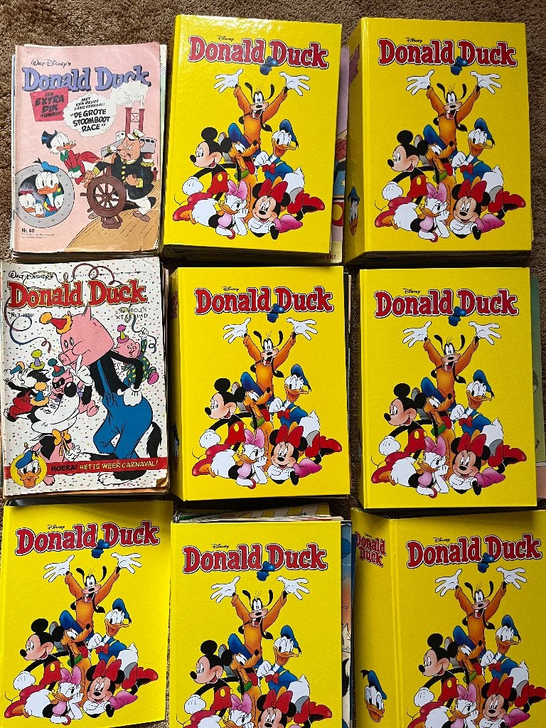 donald duck bladen + posters en sjors en sjimmyboek gebonden, Boeken, Stripboeken, Disney Donald Duck, Meerdere stripboeken, Ophalen