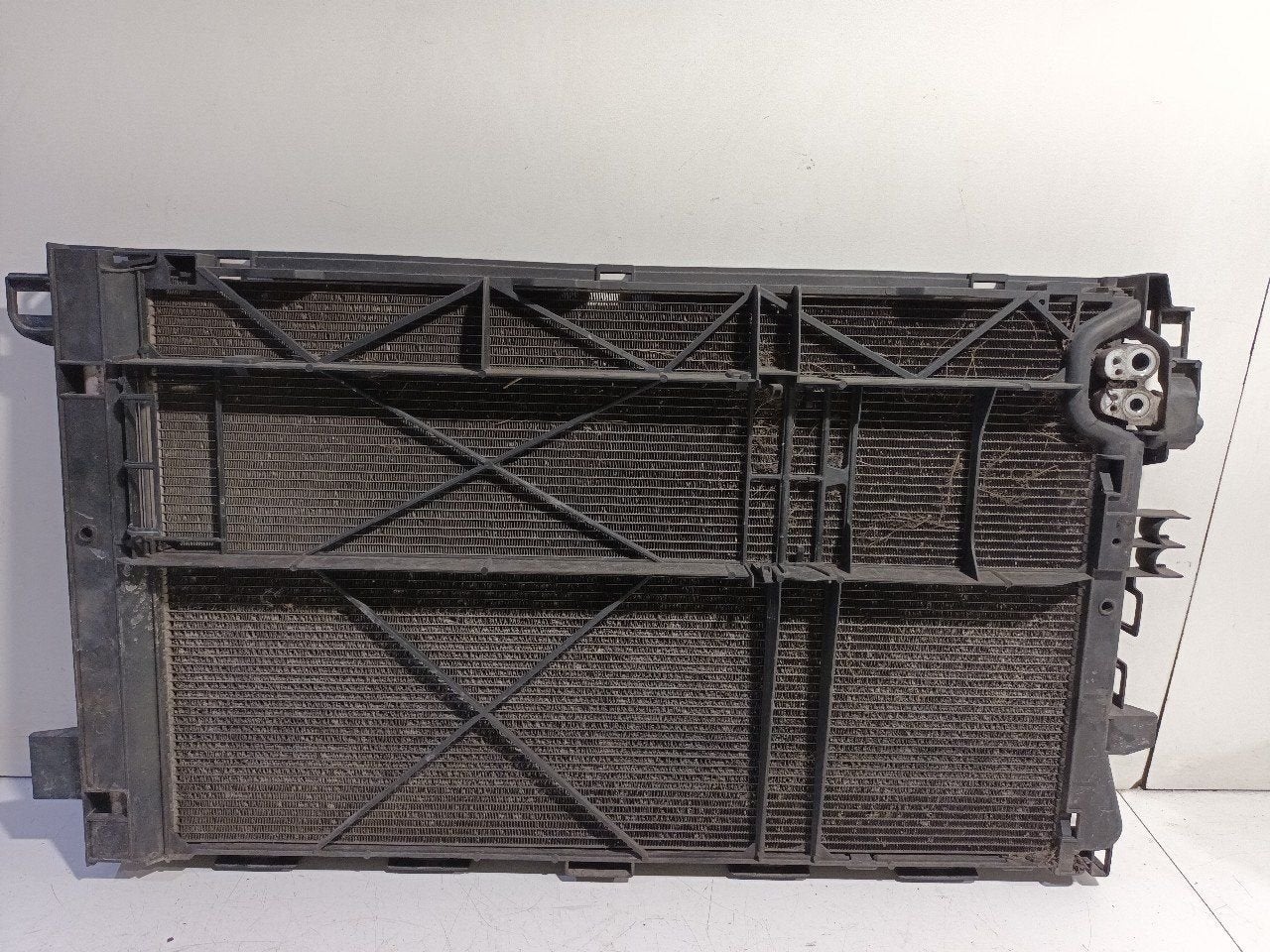Airco radiateur Mercedes-Benz Vito, Onderdelen@venauto.nl, Van der Ven Autorecycling B.V., Gebruikt, Ettenseweg 76, 4706 PB Roosendaal, The Netherlands