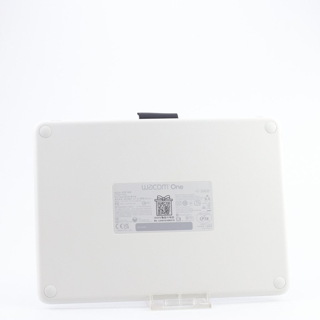 Wacom One Grafische Tablet CTC6110WLW2B, Computers en Software, Tekentablets, Wacom, Zo goed als nieuw, Support@wacom.com, Wacom Co., Ltd.
Sumitomo Fudosan Shinjuku Grand Tower 31F
8-17-1 Nishi-Shinjuku
Shinjuku-ku, Tokyo 160-6131
Japan