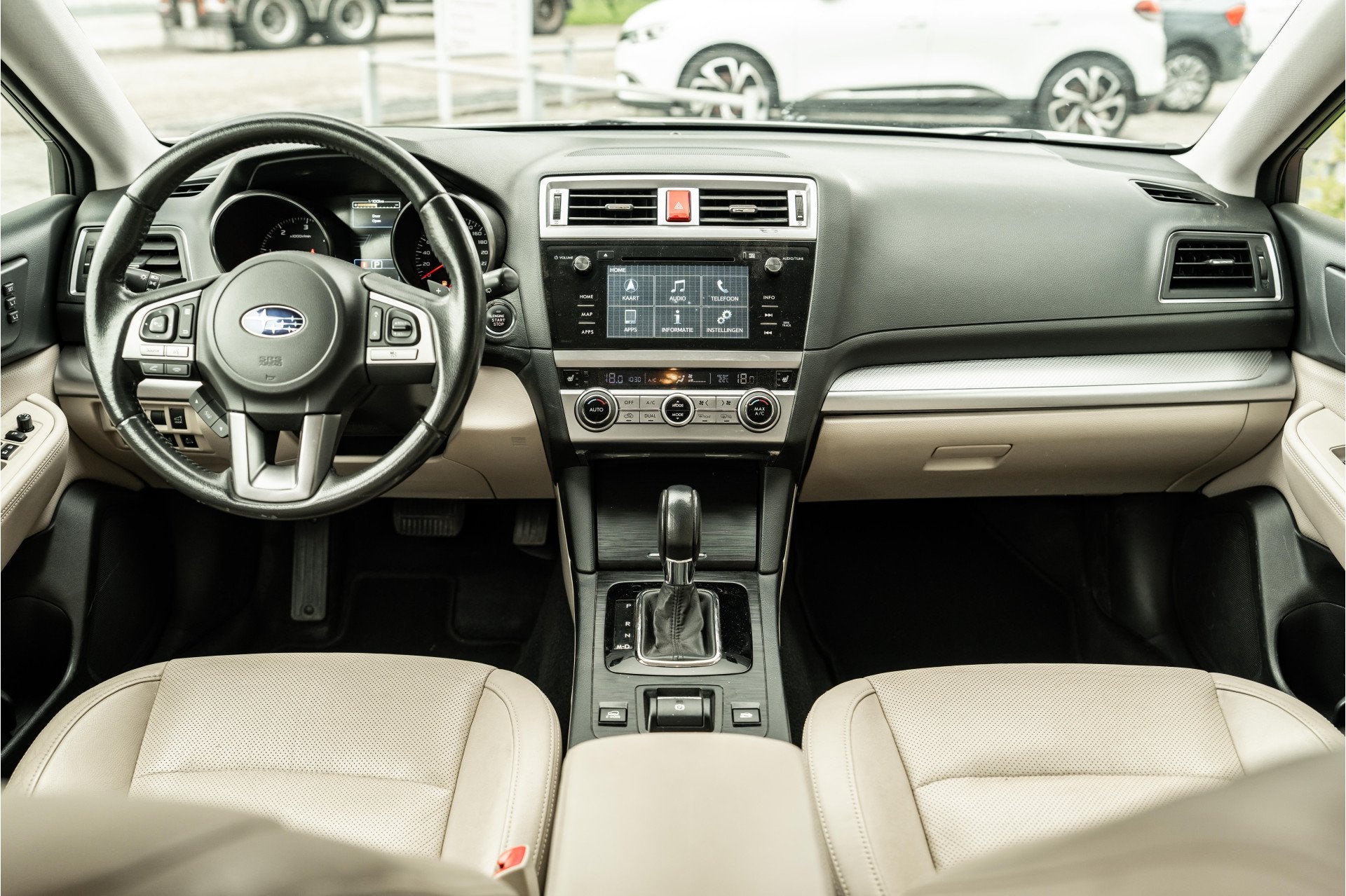Subaru Outback 2.0D | Pano | ACC | Trekhaak (bj 2015), Auto's, Automaat, 1998 cc, Beige, 150 pk