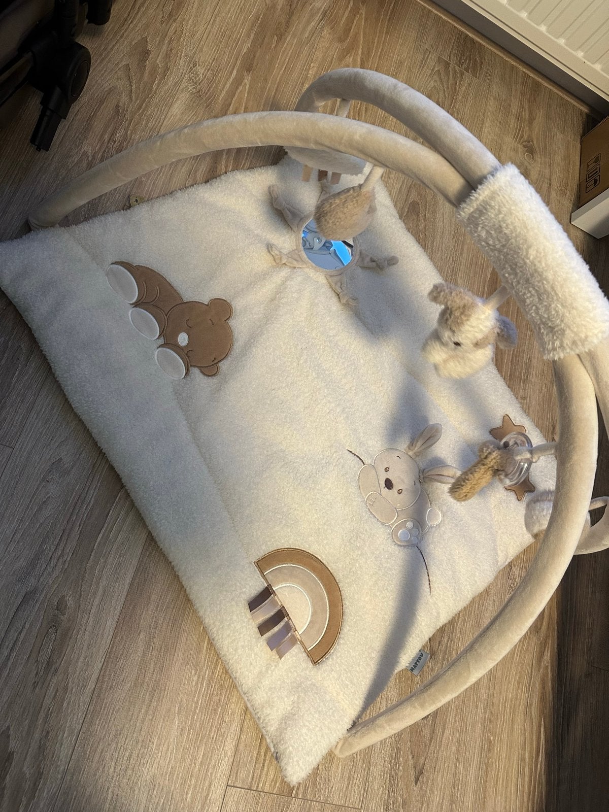 Nattou teddy speelkleed met babygym en speeltjes, Ophalen of Verzenden, Zo goed als nieuw, Speelkleed