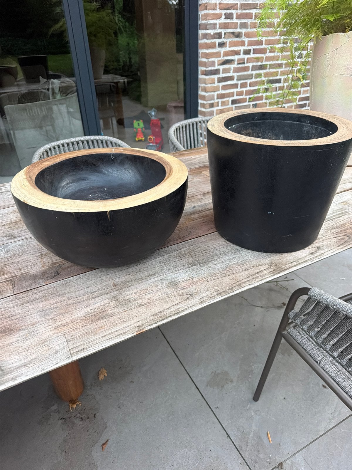 Set van 2 massief houten schalen / plantenbakken, Tuin en Terras, Ophalen, Gebruikt, Minder dan 30 cm, Minder dan 60 cm