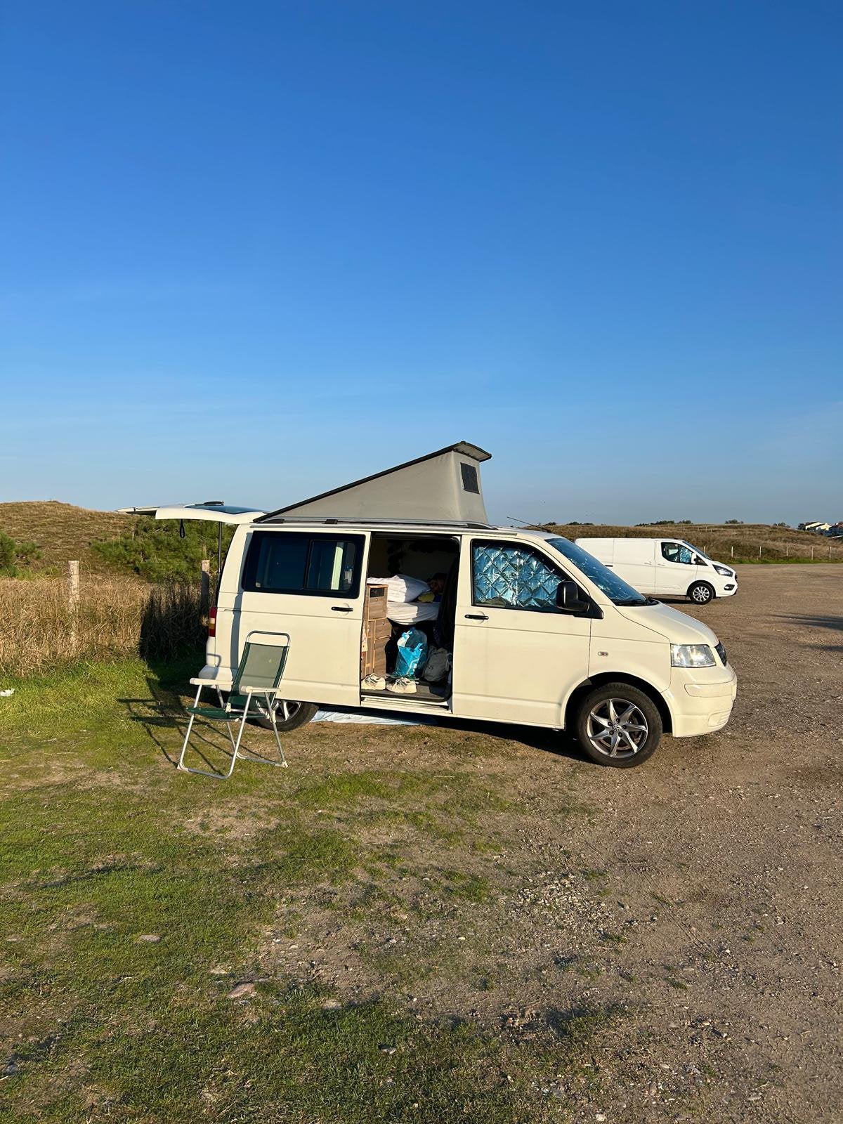 Volkswagen T5 1.9TDI Camper NIEUWE APK, Chemisch toilet, Volkswagen, Tot en met 2, Luifel