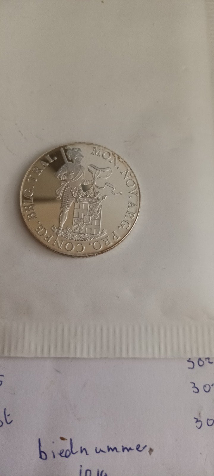 Zilveren 2½ Gulden Munt 1922 Koningin Wilhelmina, Postzegels en Munten, Munten | Nederland, Zilver, Ophalen of Verzenden, Koningin Wilhelmina