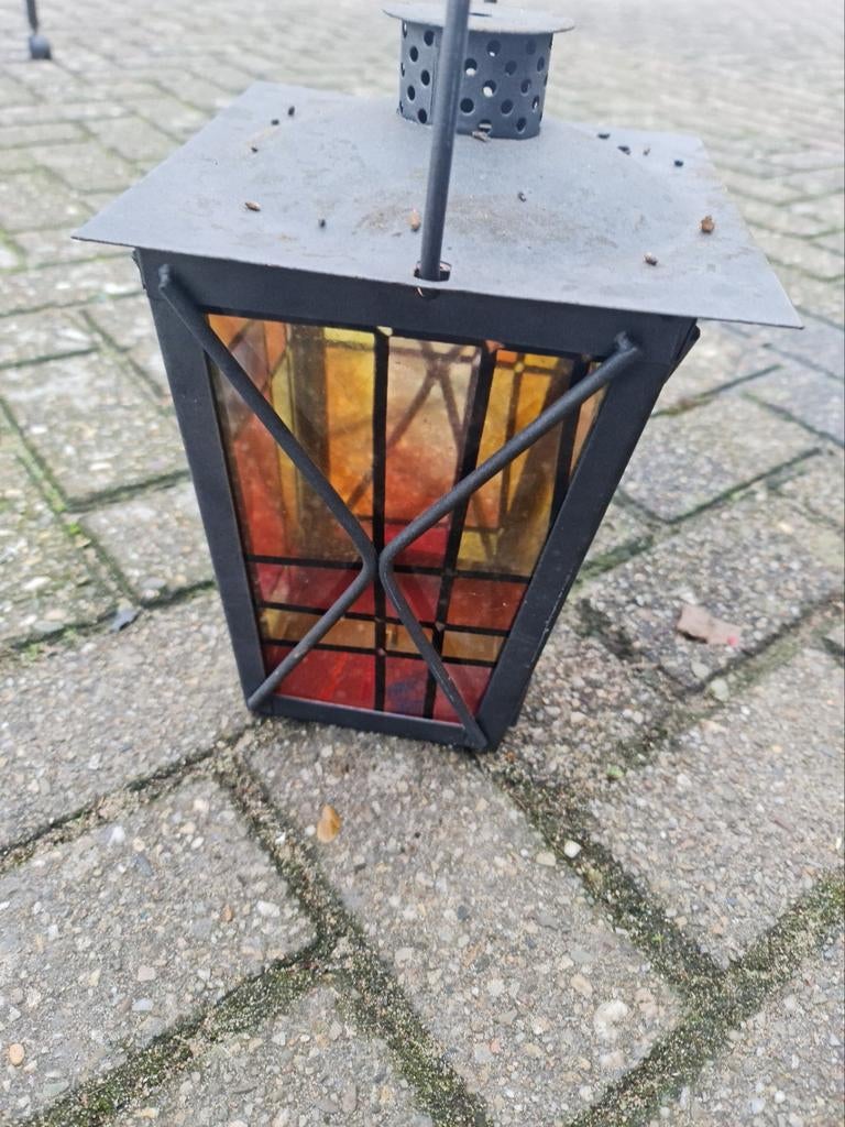 Decoratieve lantaarn met gekleurd glas, als nieuw, Ophalen of Verzenden