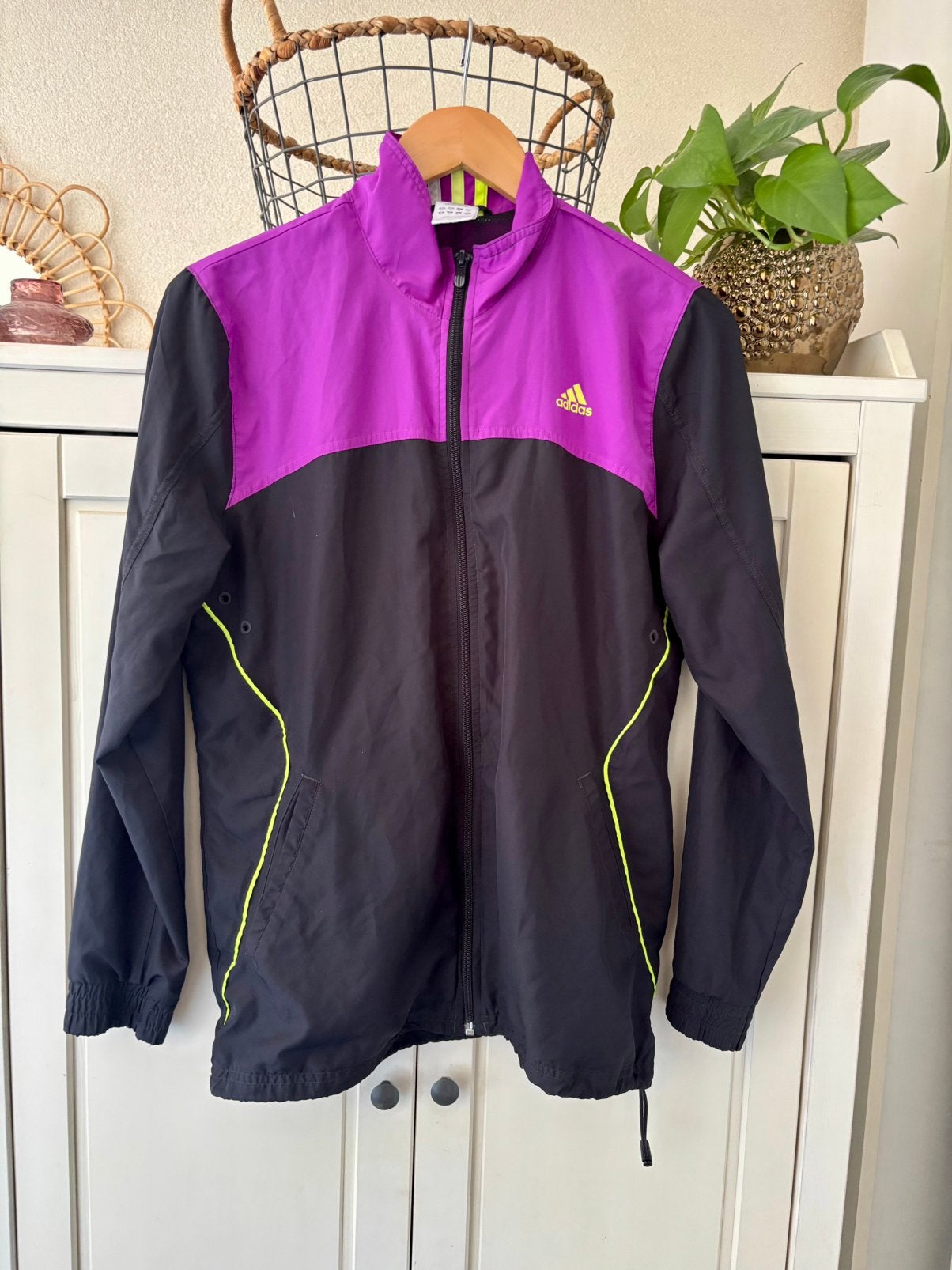 Adidas jack maat 40, Maat 38/40 (M), Paars, Overige typen, Ophalen of Verzenden
