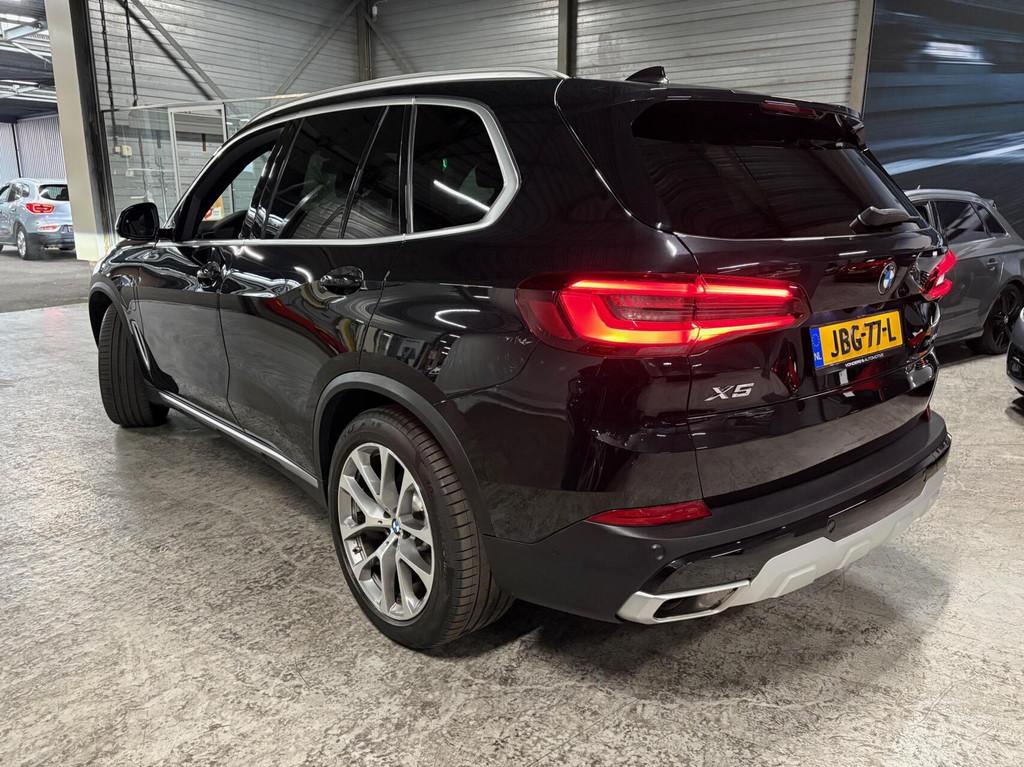 BMW X5 xDrive45e High Executive | Pano | HUD | Trekhaak, Auto's, BMW, Adaptive Cruise Control, Gebruikt, Zwart, Vierwielaandrijving