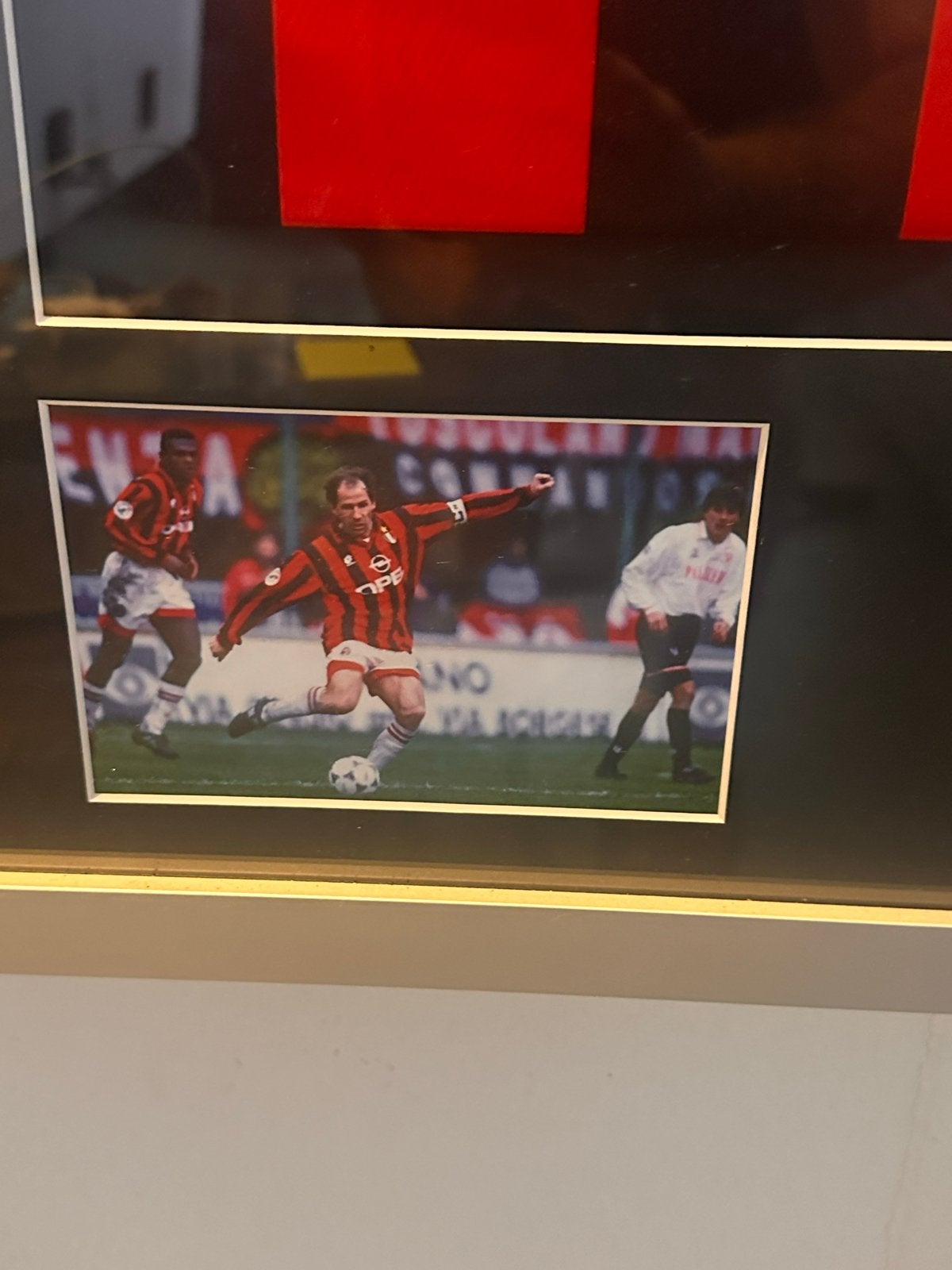 Franco Baresi gesigneerde foto's en certificaten, Minder dan 50 cm, Oorspronkelijke maker, Ophalen of Verzenden, Zo goed als nieuw