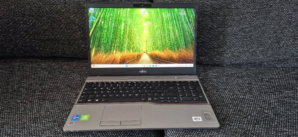 Fujitsu Celsius H5511 i7 / 32GB / 1TB / NVIDIA T500, Ophalen, Met videokaart, 2 tot 3 Ghz, Zo goed als nieuw