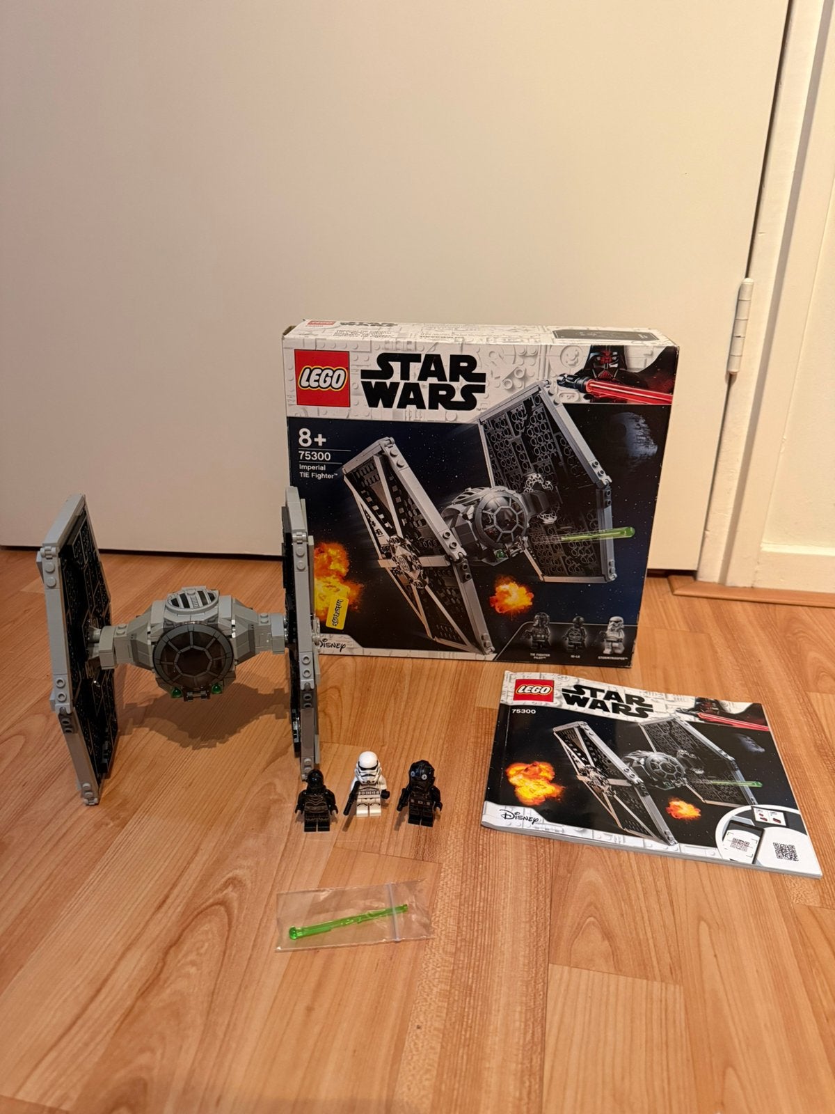 LEGO Star Wars TIE Fighter Pilot set in hele goede staat!, Verzamelen, Ophalen of Verzenden, Zo goed als nieuw, Actiefiguurtje