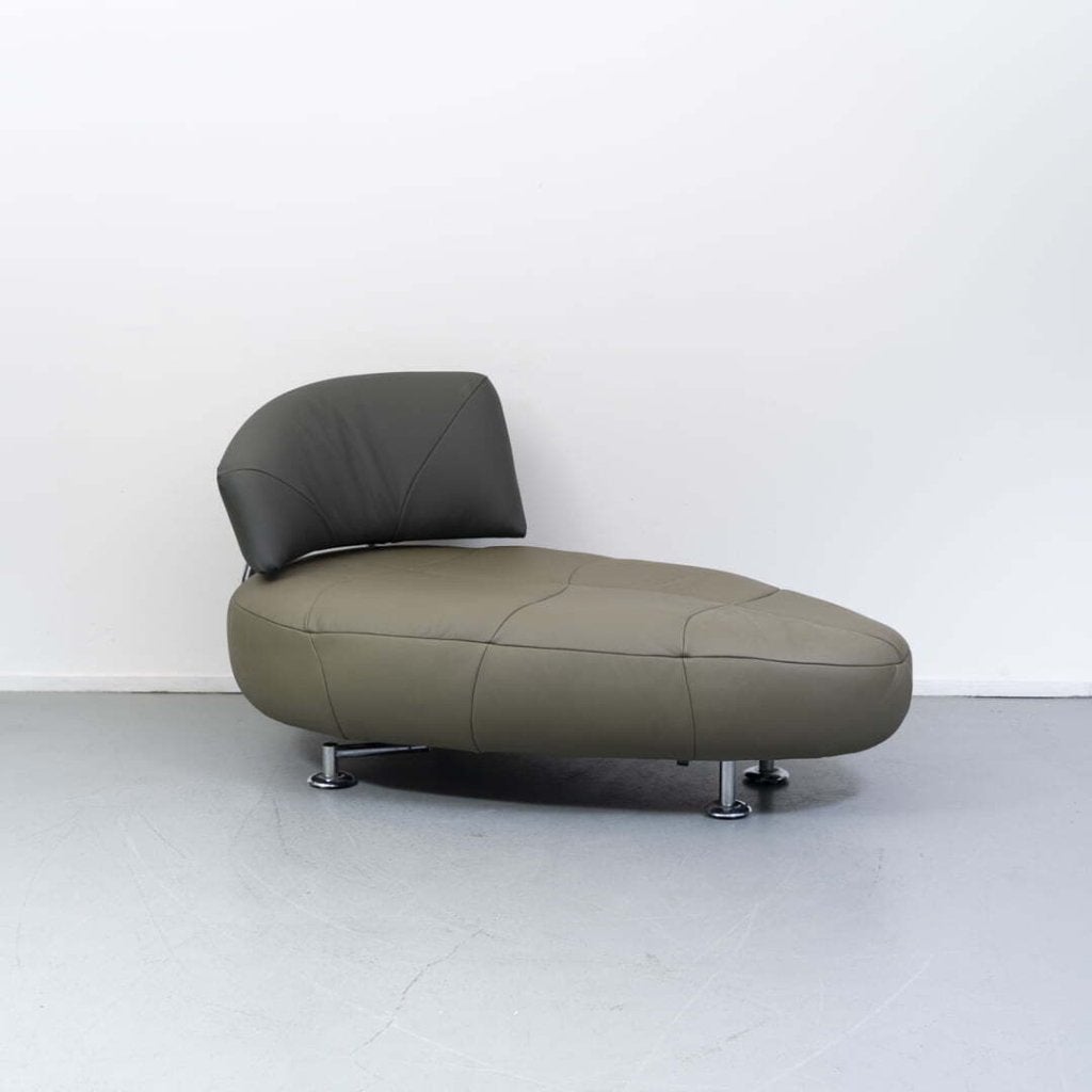Leolux Kikko Chaise Longue Fauteuil Olijfgroen Leer, Niet ingevuld, Zo goed als nieuw, Niet ingevuld, Niet ingevuld