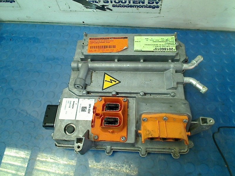 Inverter Volvo XC90 II (2015-06/2018-12) 31491338, Gebruikt, Siegburger Straße 229, Köln 50679, , Duitsland, Info@volvocars.com