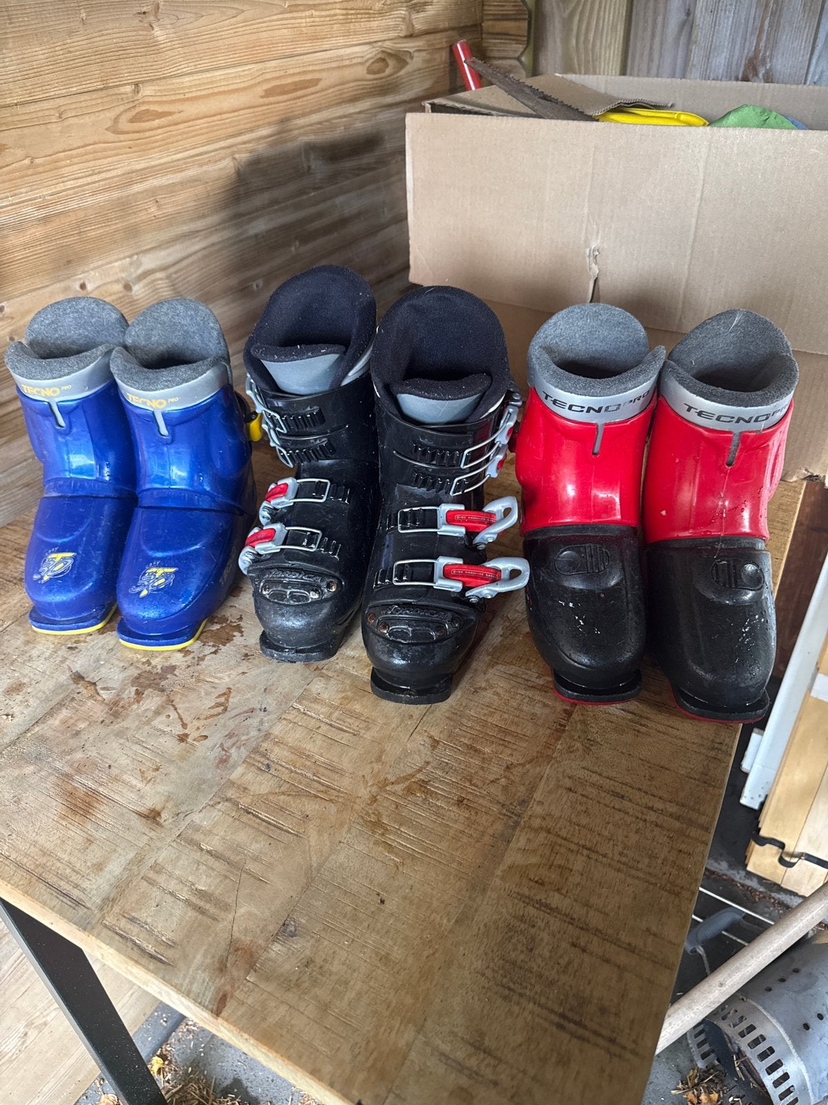 3 paar kinder skischoenen (maat 33-36) - gratis af te halen, Overige merken, Gebruikt, Schoenen, Ophalen of Verzenden