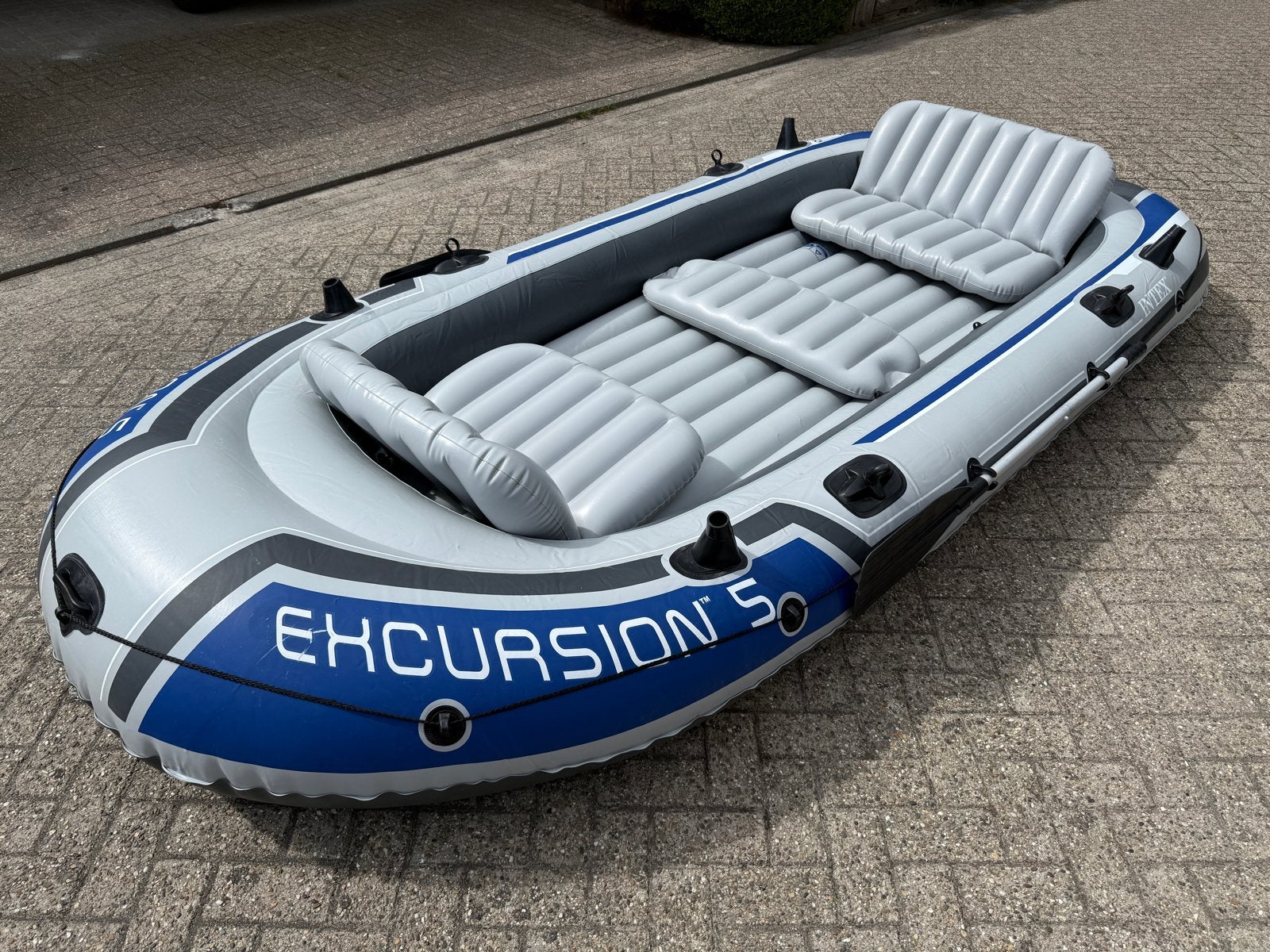 Intex Excursion 5 opblaasboot met pomp en peddels, Ophalen, Opblaasbaar, Drie personen of meer, Overige typen