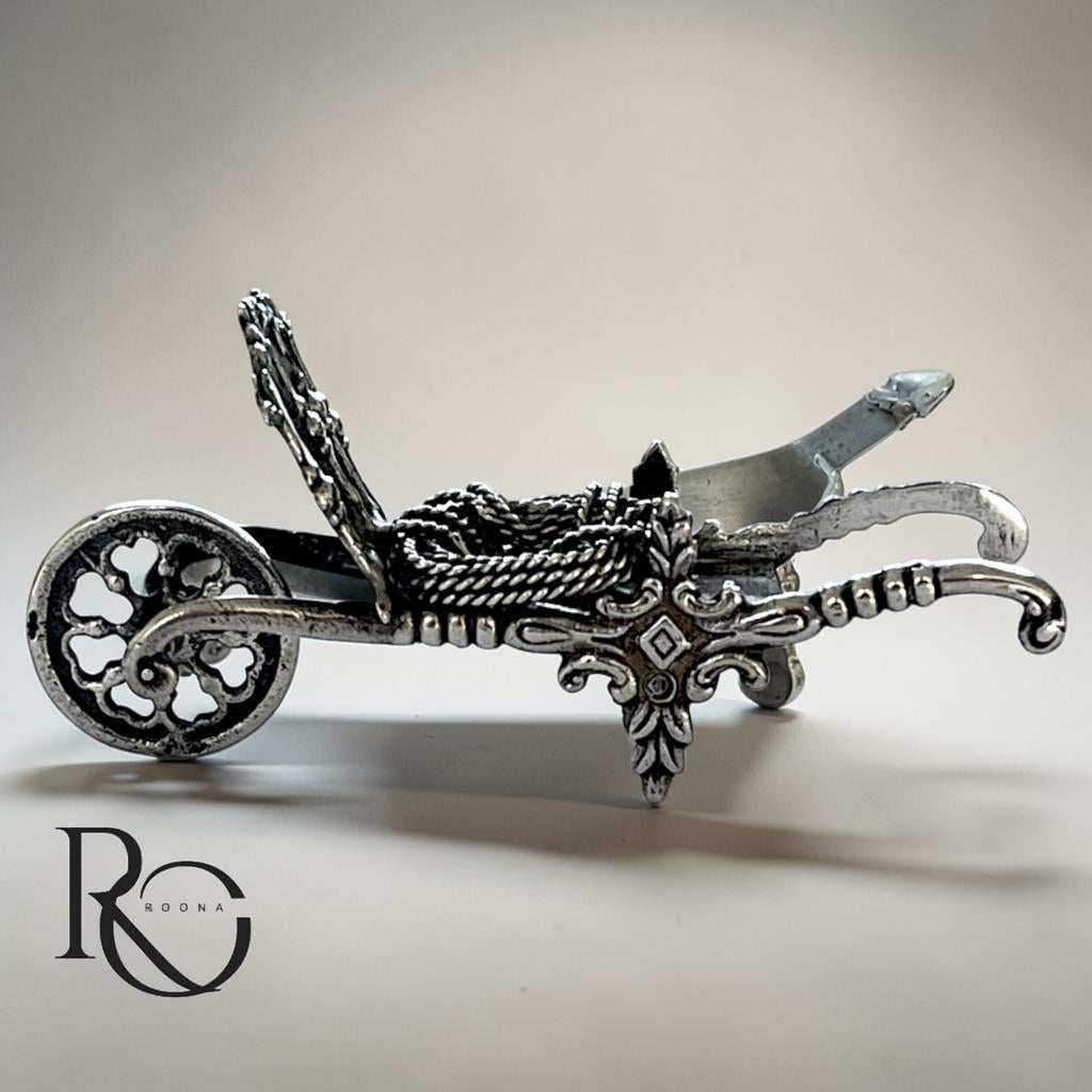 Antiek zilveren miniatuur kruiwagen – zwaardje 19e eeuw, Ophalen of Verzenden, Zilver