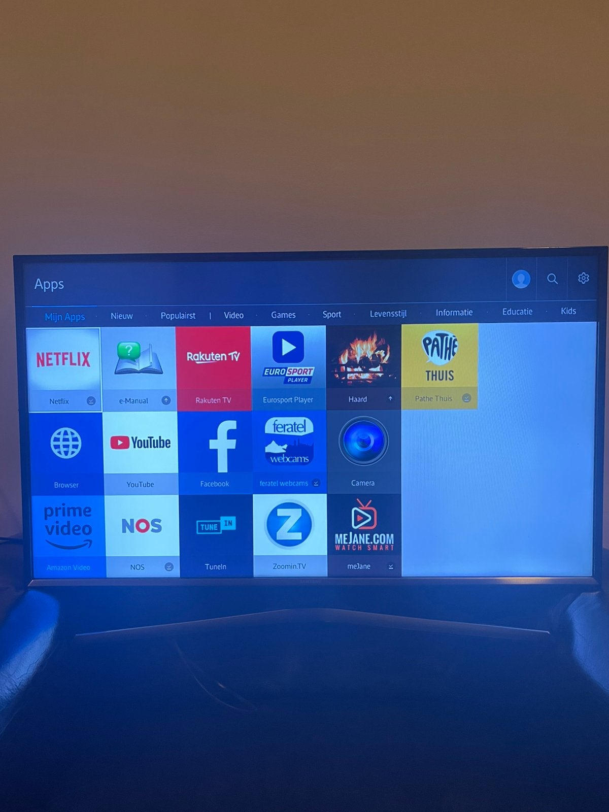Smart tv samsung 32 inch, Ophalen, 50 Hz, 80 tot 100 cm, Zo goed als nieuw