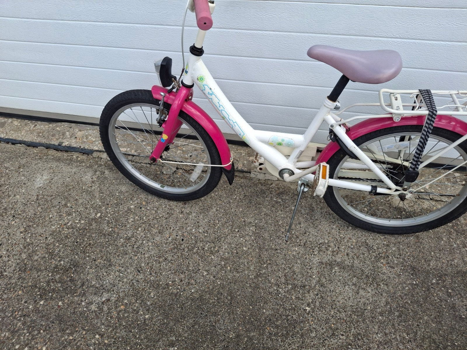 Meisjesfiets 20 inch, Fietsen en Brommers, Fietsen | Meisjes, Ophalen, Gebruikt, 20 inch