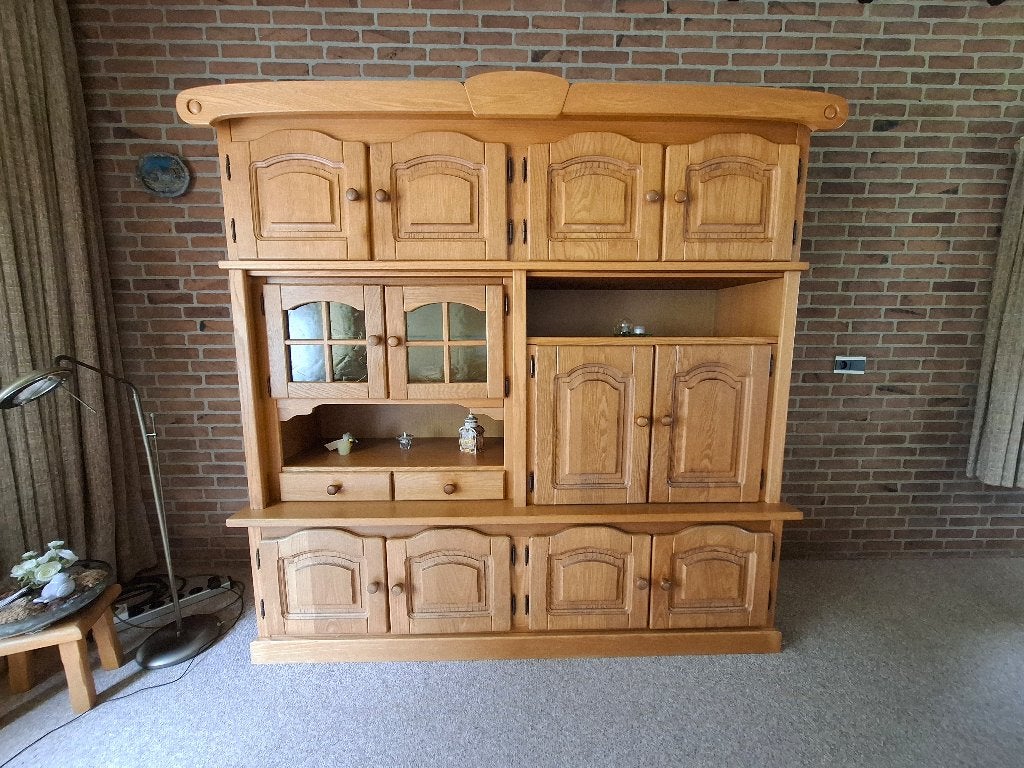 Massief blank eiken kast, Ophalen, Glas, Gebruikt, Met deur(en)