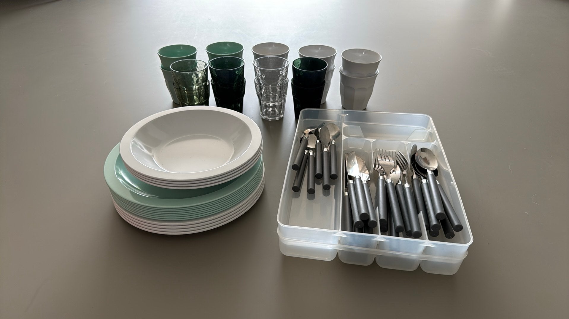 Complete serviesset voor kamperen, Ophalen of Verzenden, Gebruikt