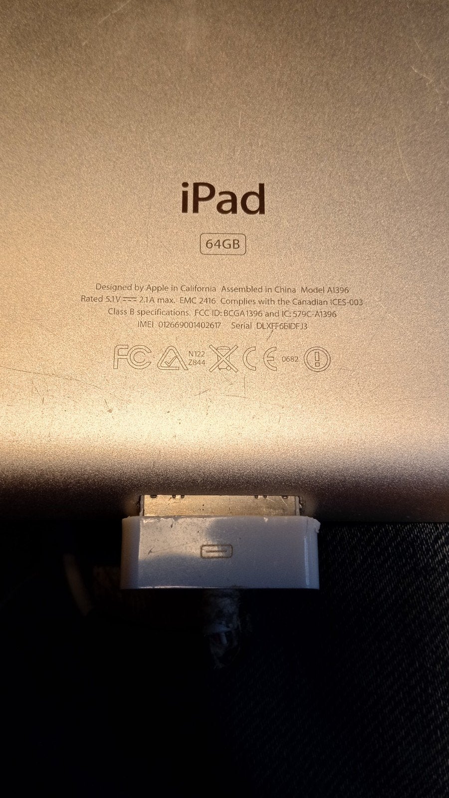 Apple iPad (2e generatie) 64GB - Werkt niet, Computers en Software, Apple iPad, Niet werkend, 64 GB, Wi-Fi en Mobiel internet