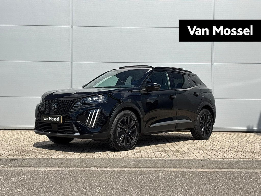 Peugeot 2008 1.2 Hybrid 136 GT | Panoramisch schuifdak | Alc, Auto's, Peugeot, Gebruikt, Euro 6, 1199 cc, Zwart