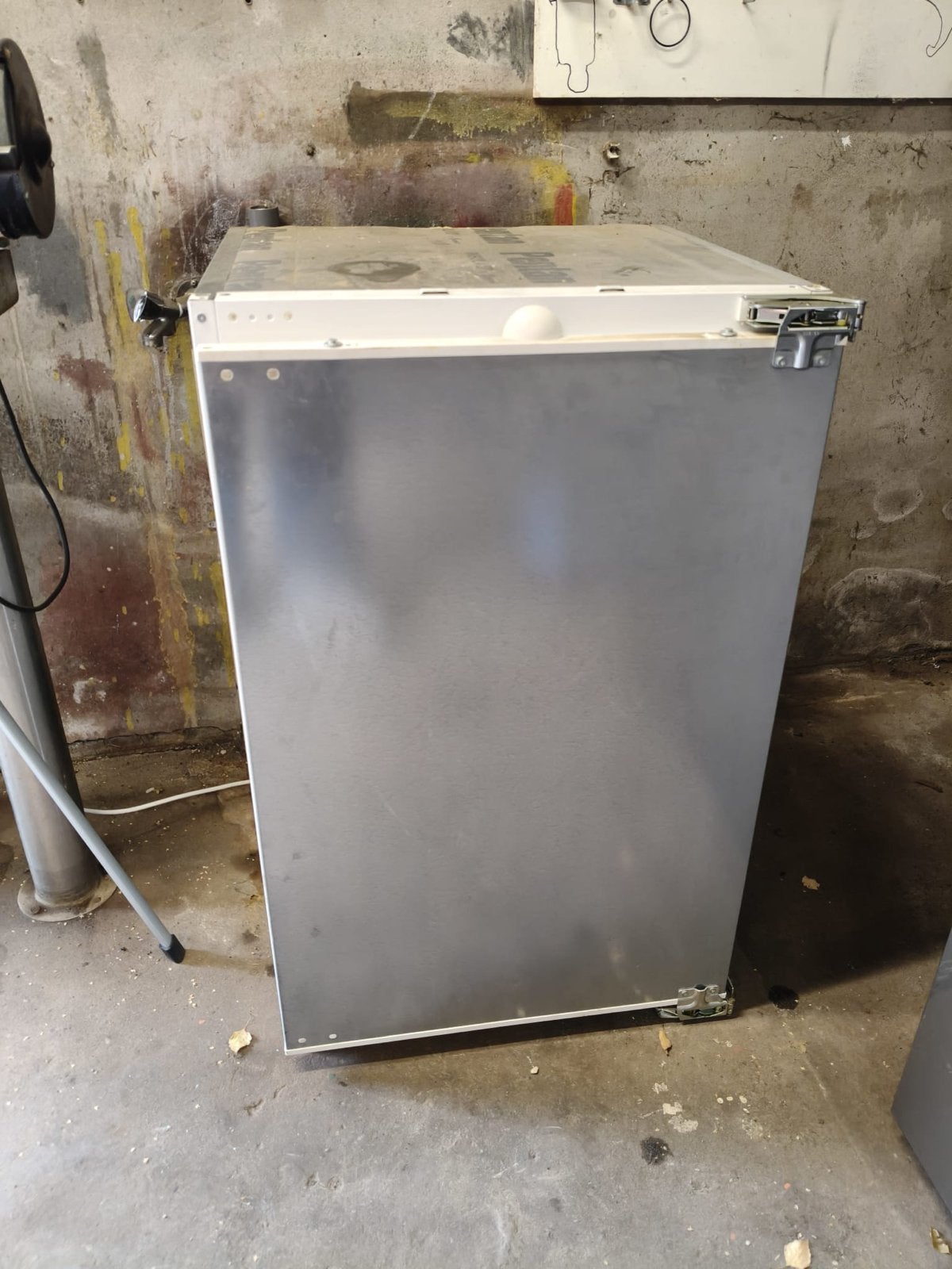 Inbouwkoelkast, Witgoed en Apparatuur, 100 tot 150 liter, 45 tot 60 cm, Ophalen, 85 tot 120 cm