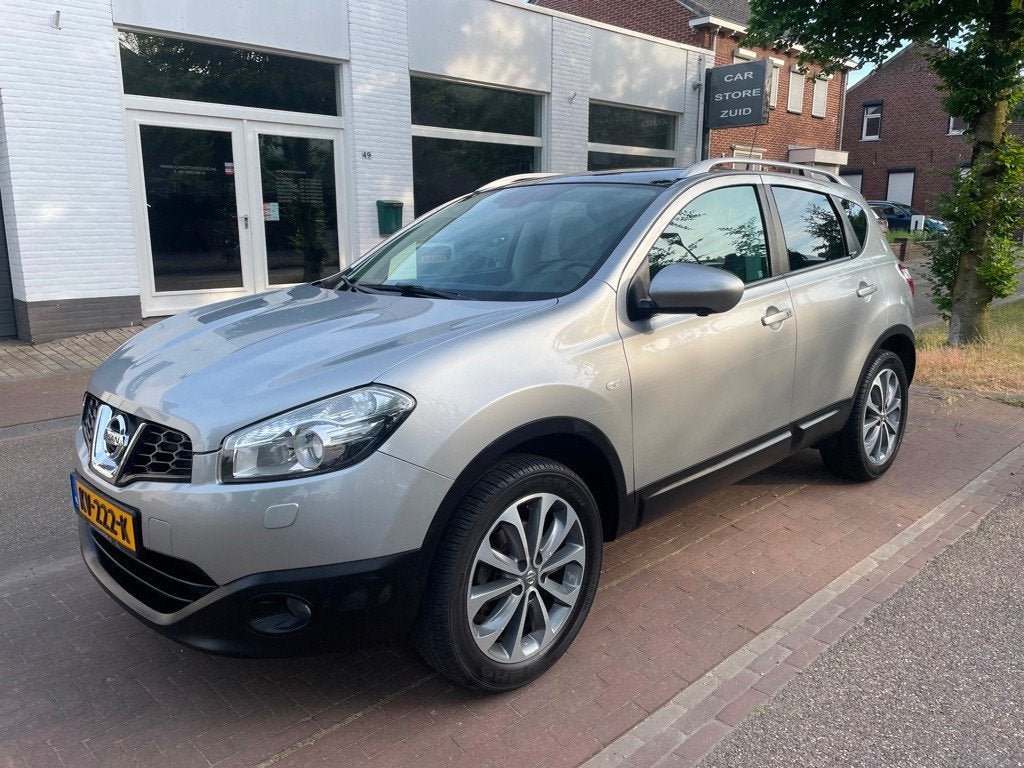 Nissan Qashqai 2.0 Tekna / Automaat / Pano / navi / 360 / tr, Euro 5, Stof, Gebruikt, Zwart