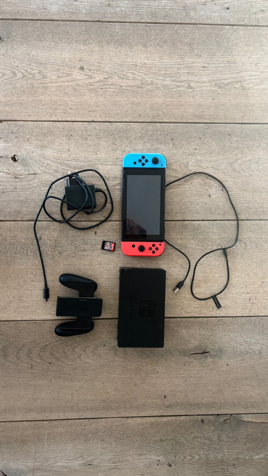 Nintendo Switch HAC-001(-01) compleet + Mario Kart 8 Deluxe, Ophalen of Verzenden, Zo goed als nieuw, Met 2 controllers, Switch 2019 Upgrade