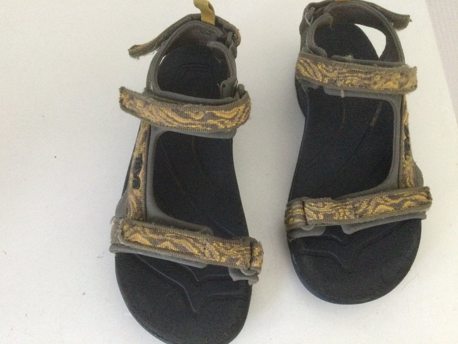 Teva sandalen maat 35, Ophalen of Verzenden, Zo goed als nieuw