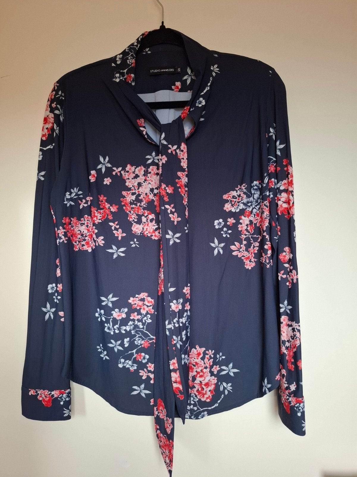 Studio Anneloes blouse met bloemenprint maat S, Studio Anneloes, Blauw, Ophalen of Verzenden, Zo goed als nieuw