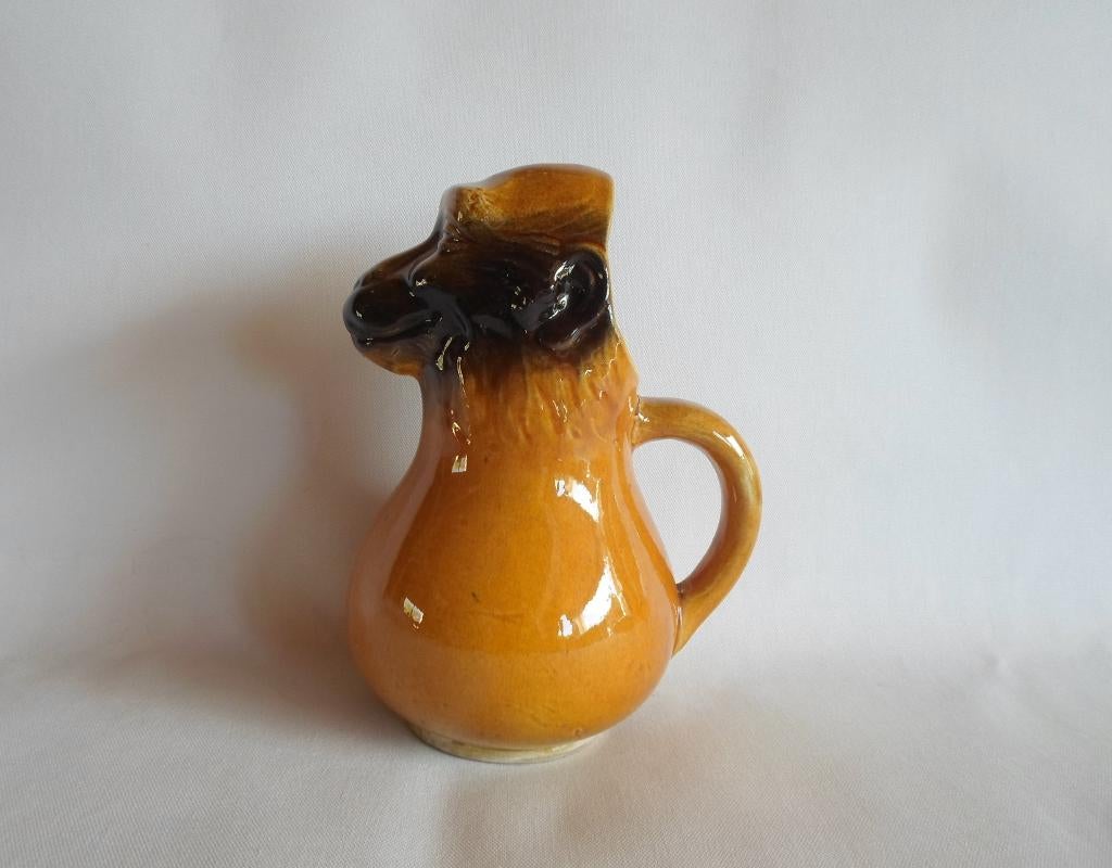 Majolica Schenkkan Aap ca. 1880, Ophalen of Verzenden