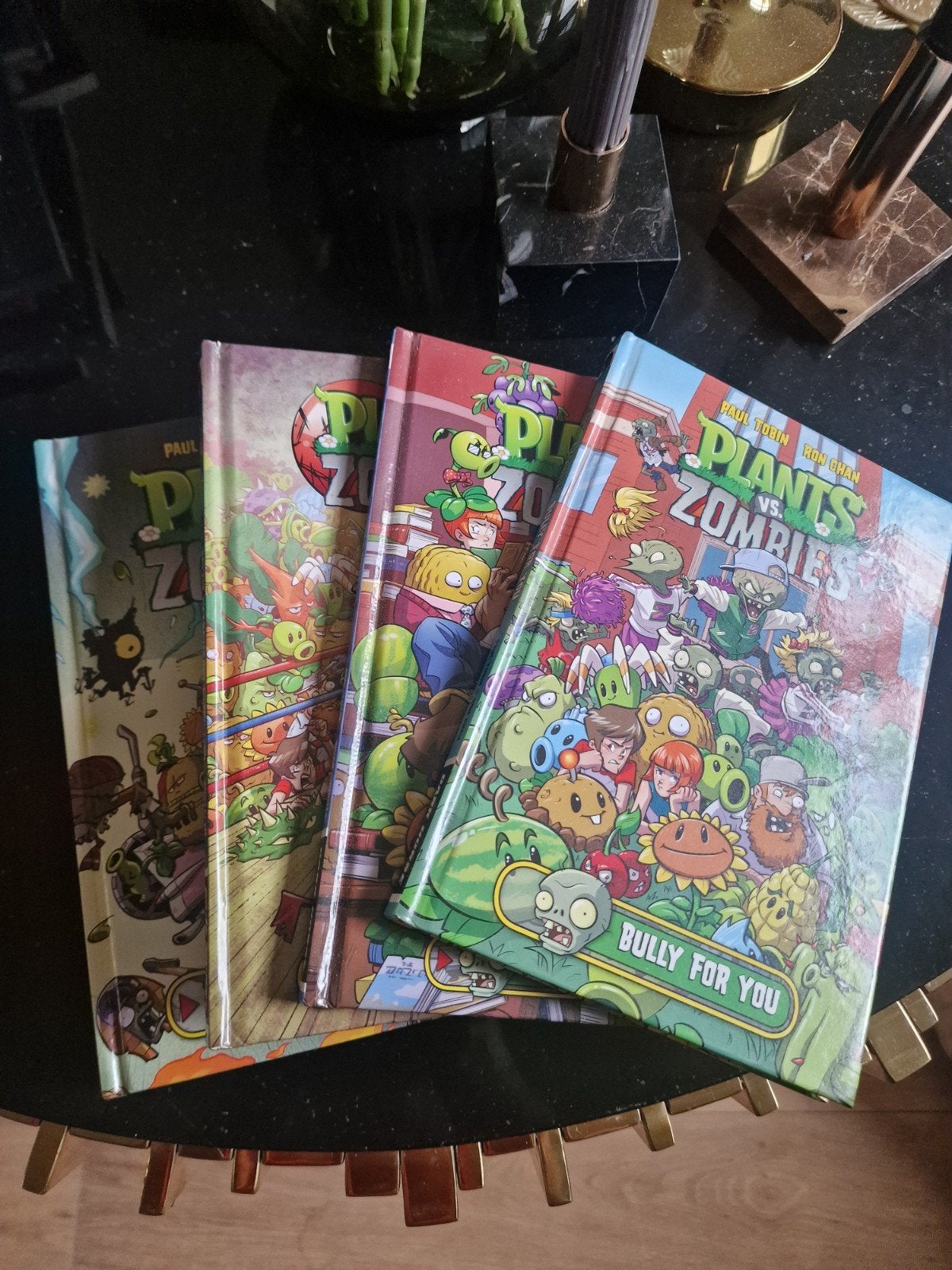 ENGELS Plants vs. Zombies stripboeken - Complete set van 5, Complete serie of reeks, Ophalen of Verzenden, Zo goed als nieuw