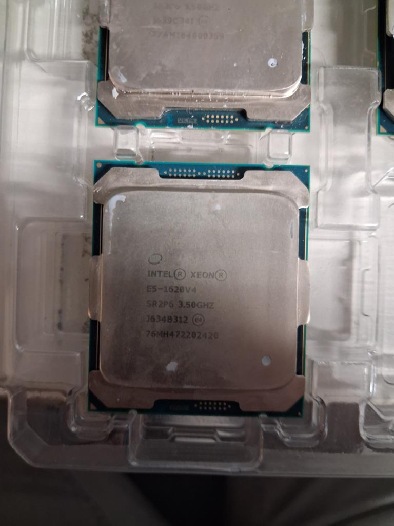 3x Intel Xeon E5-1620 v4, Intel Xeon, Ophalen of Verzenden, Zo goed als nieuw, 3 tot 4 Ghz