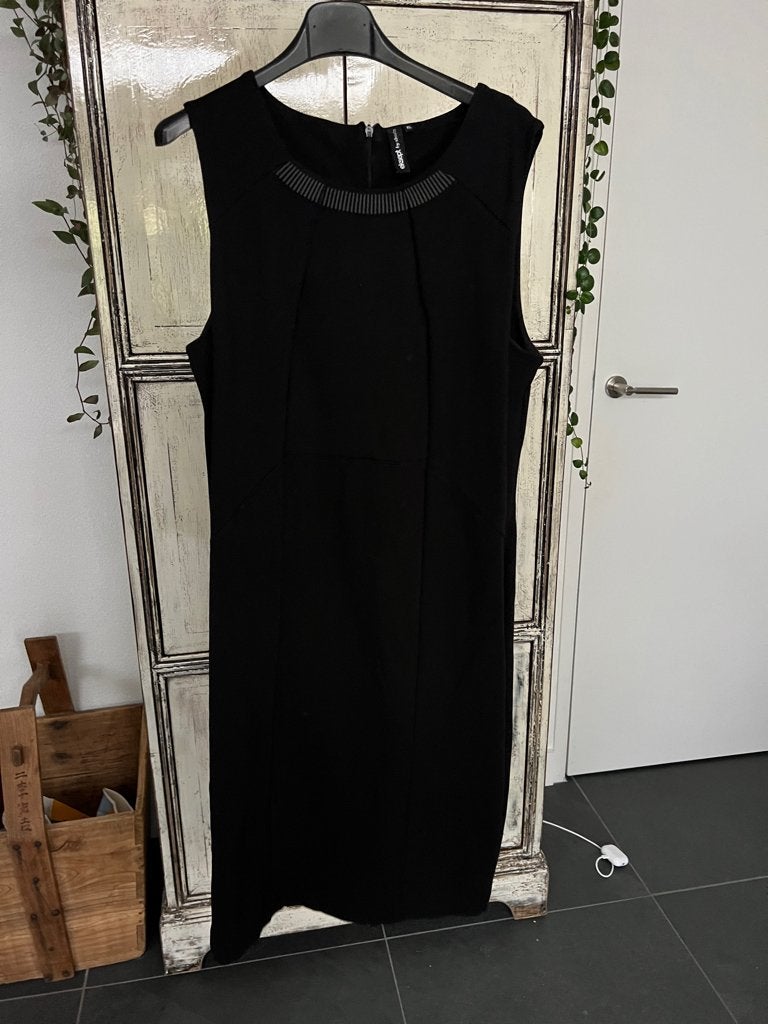 Jurk eksept bij shoeby xl nieuwstaat, Zwart, Maat 46/48 (XL) of groter, Zo goed als nieuw, Schipluidenlaan 20 5035KJ Tilburg