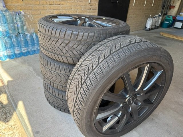 Winterbanden met lichtmetalen velgen voor Golf 7, Auto-onderdelen, Ophalen, Gebruikt, Banden en Velgen, 17 inch