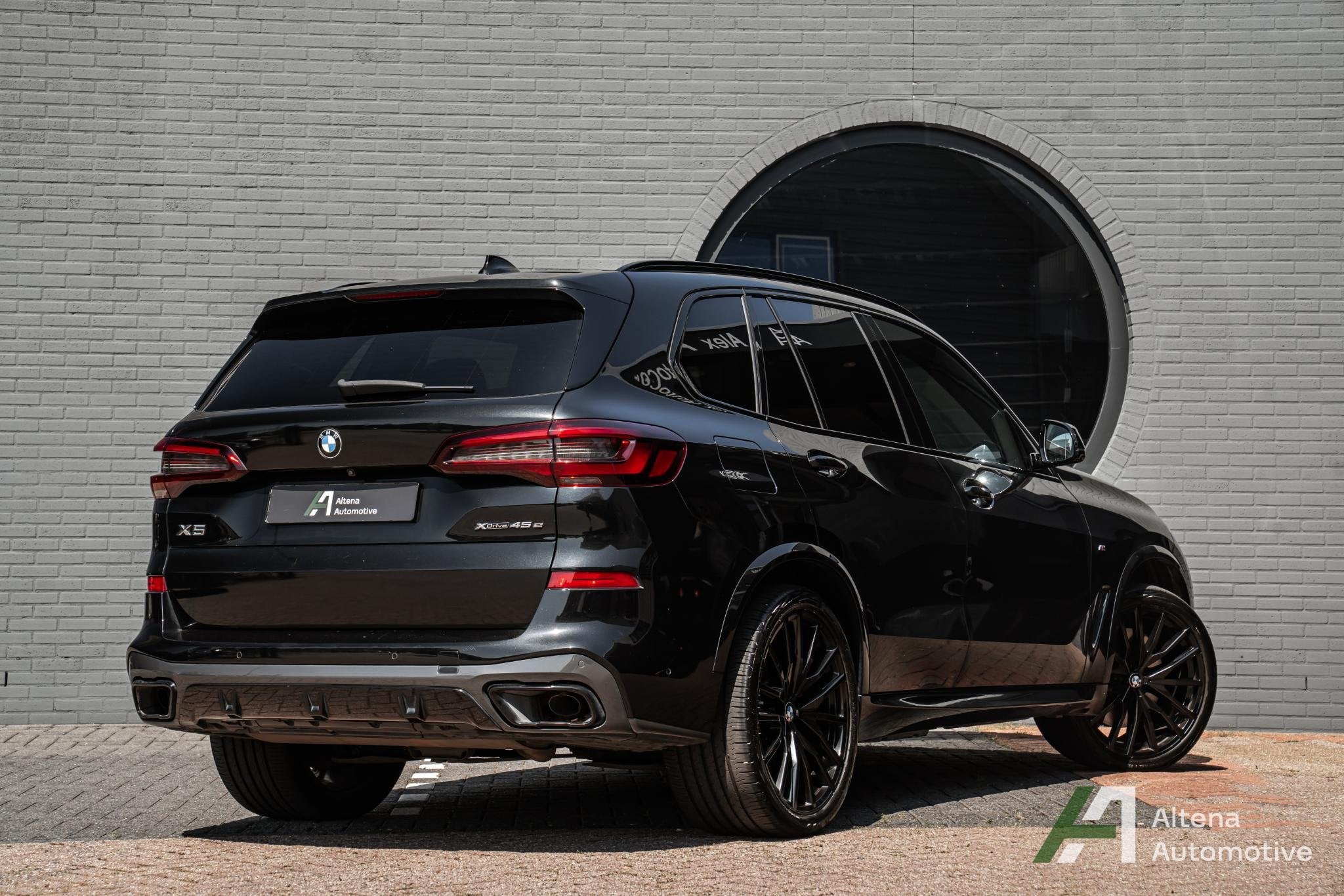 BMW X5 xDrive45e High Executive M-sport, BTW, M-sport stoele, Auto's, Automaat, 12 maanden, Gebruikt, 394 pk