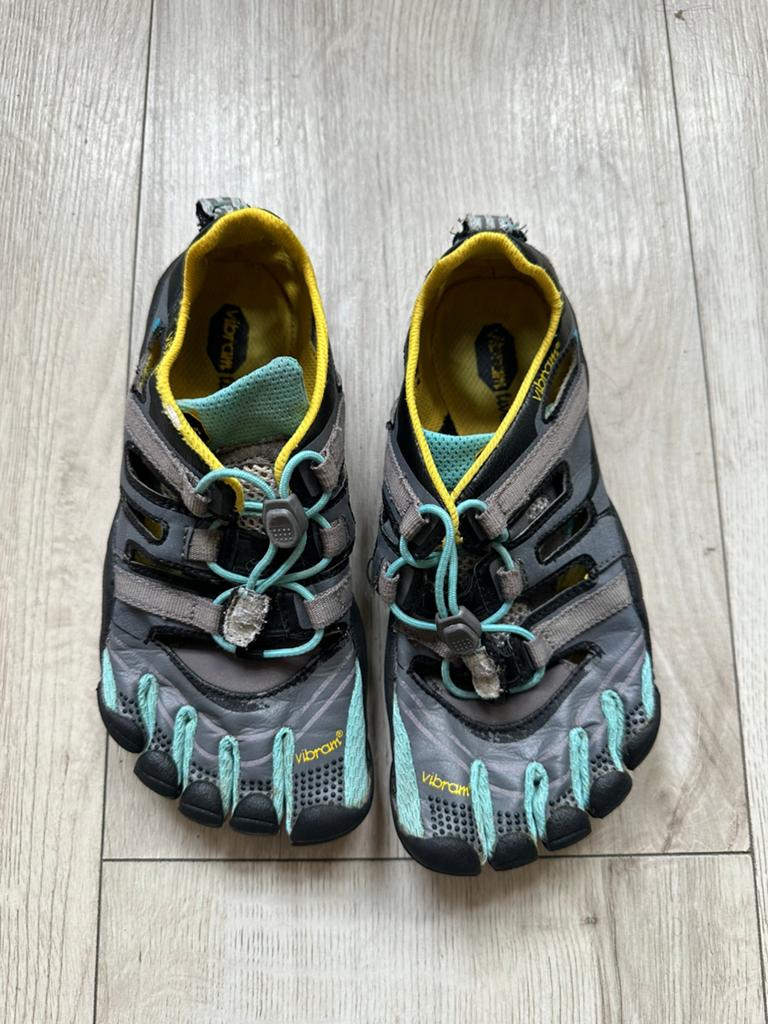 Vibram teenschoenen maat 37, Ophalen of Verzenden, Gebruikt, Schoenen