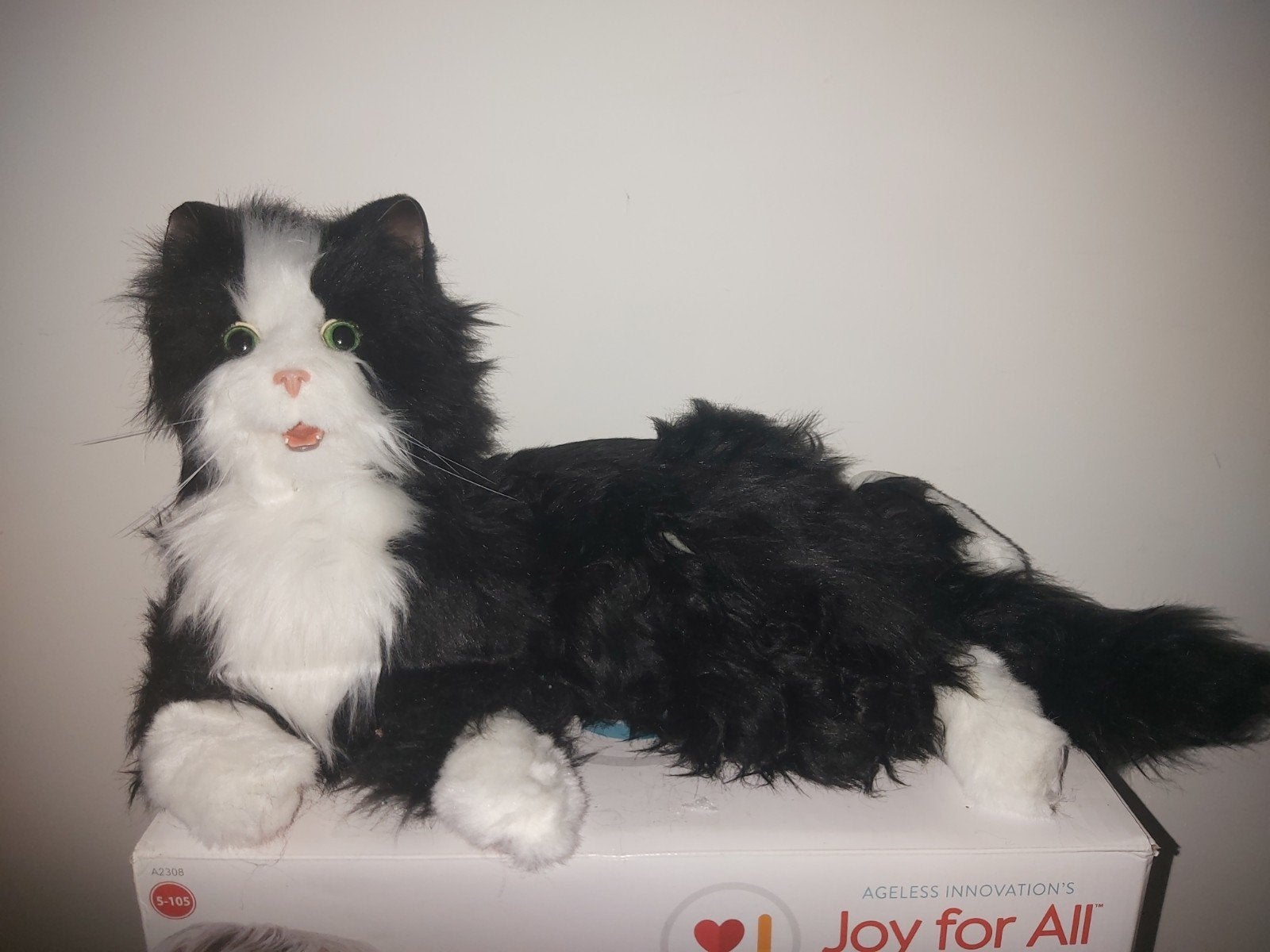 Joy for All Companion Pet Tuxedo Kat - Interactieve Knuffel, Kinderen en Baby's, Speelgoed | Knuffels en Pluche, Overige merken