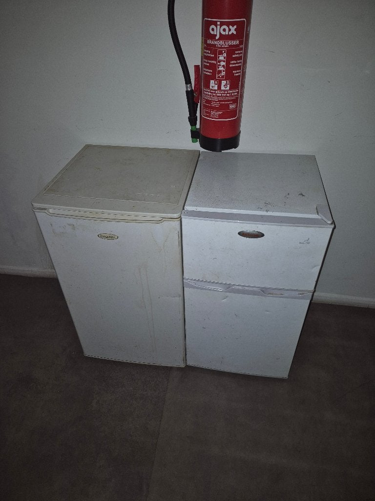 Koelkasten kapot gratis op te halen zsm, Ophalen, Zonder vriesvak, 160 cm of meer, Minder dan 75 liter