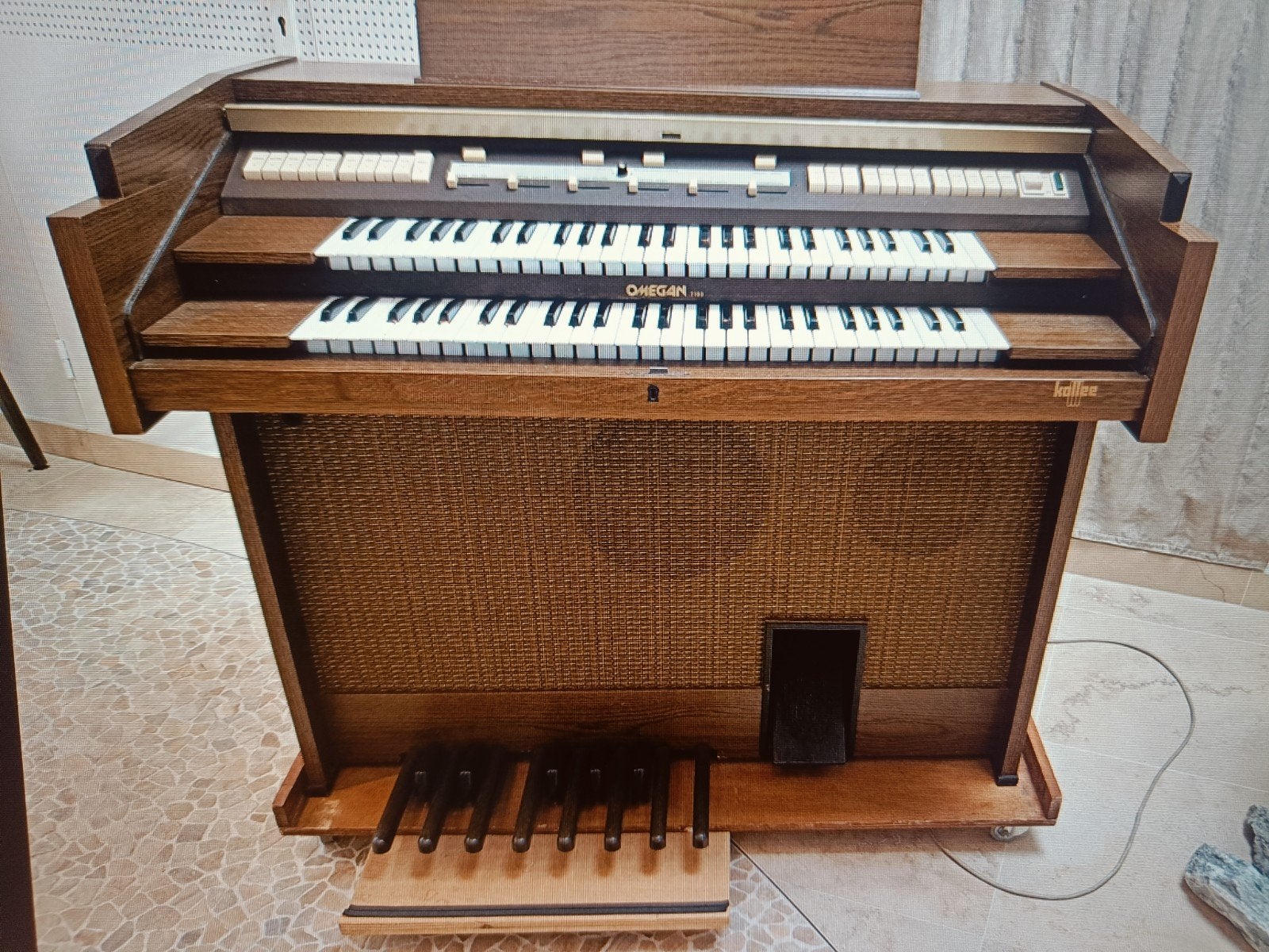 Omegan Eminent Elektronisch Orgel - Vintage Model, Muziek en Instrumenten, Ophalen, Gebruikt, 2 klavieren, Orgel