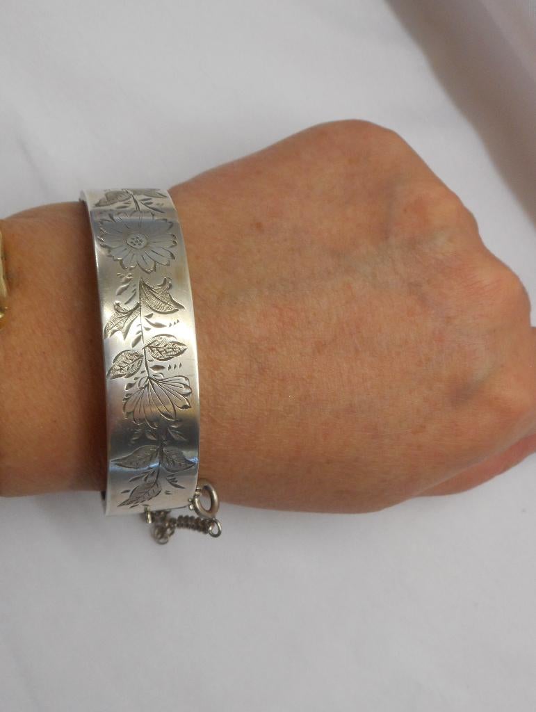 Zilveren antieke Art nouveau armband met scharnier nr.1812