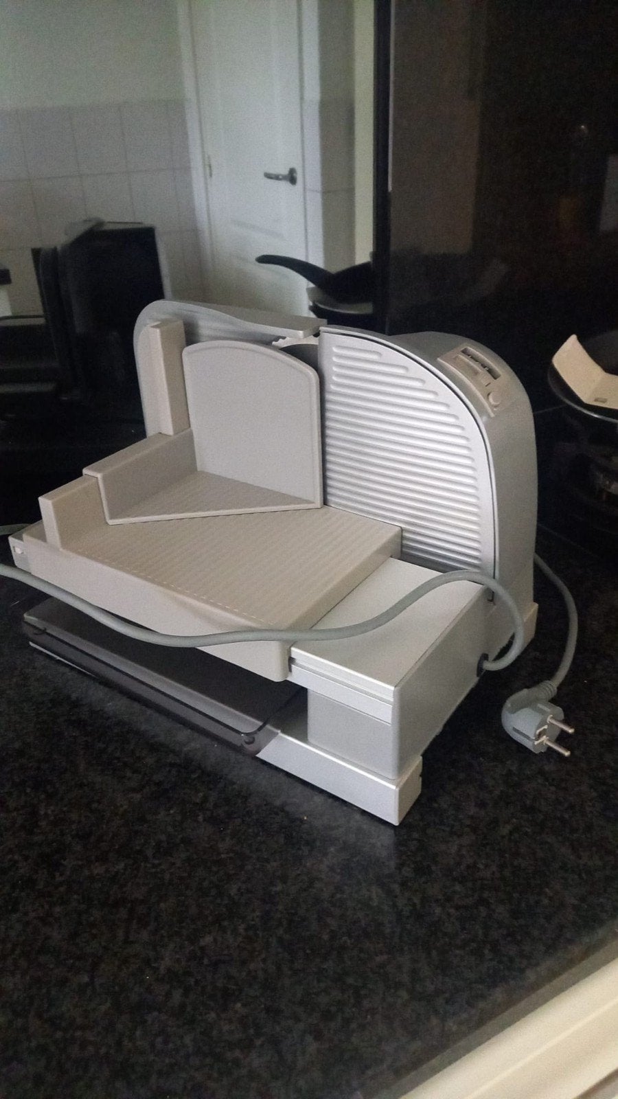 Vleeswarensnijder / Broodsnijmachine, Ophalen of Verzenden, Gebruikt
