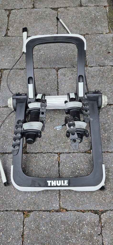 Thule RaceWay 991 achterklep fietsendrager, Ophalen of Verzenden, 2 fietsen, Zo goed als nieuw, Achterklepdrager