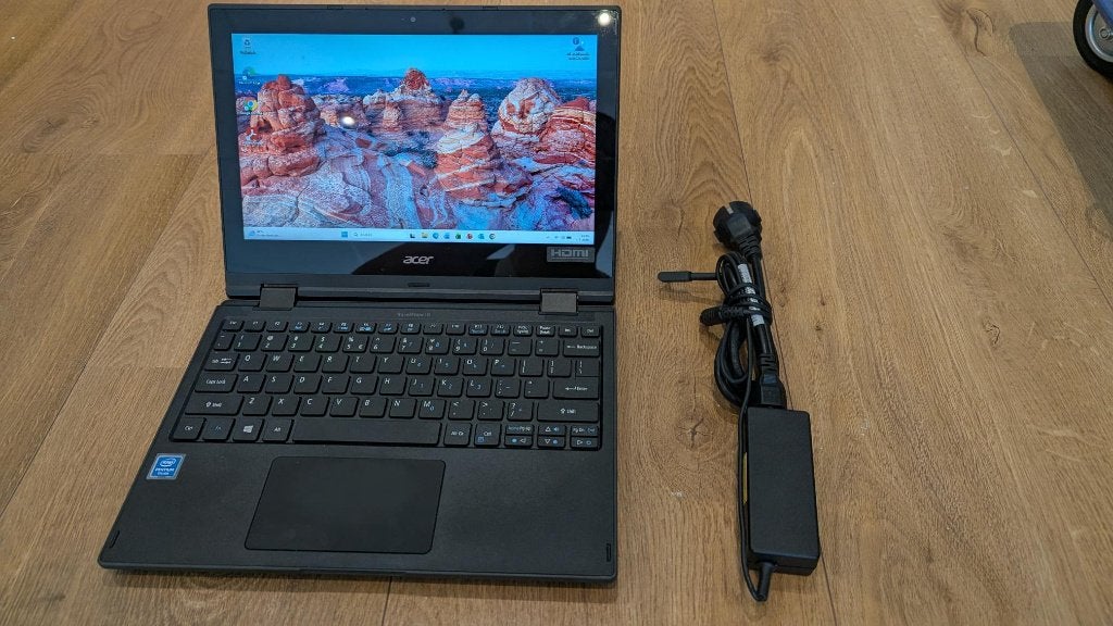 Acer TravelMate Spin B118-G2 Touchscreen  Nieuwe accu  Win11, 2 tot 3 Ghz, Qwerty, 11 inch, Met touchscreen