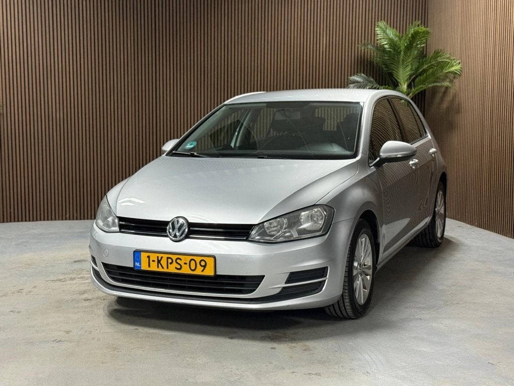 Volkswagen Golf 1.2 TSI Trendline (bj 2013), Voorwielaandrijving, Euro 5, Gebruikt, 4 cilinders