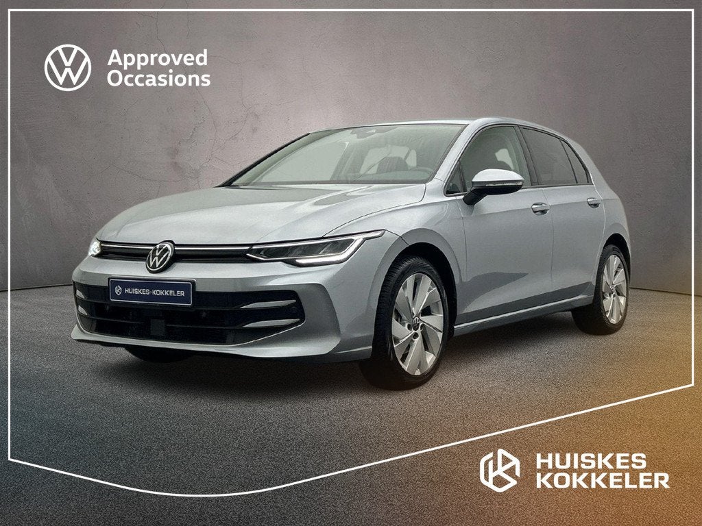 Volkswagen Golf Life Edition 1.5 TSI 115pk Adaptive cruise c, Voorwielaandrijving, Stof, 116 pk, 1204 kg